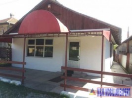 spatiu-comercial-80-mp-stalpeni-1