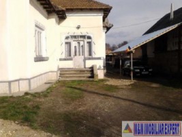 casa-6-camere-cu-teren-de-2122-mp-in-balilesti-arges-spatiu-generos-pentru-familia-ta-3