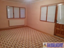 vila-cu-9-camere-si-teren-de-837-mp-in-stoenesti-arges-ideala-pentru-resedinta-sau-casa-de-vacanta-9