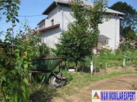 vila-7-camere-cu-teren-909-mp-in-valea-mare-pravat-arges-ideala-pentru-familie-extinsa