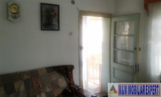 casa-cu-4-camere-si-teren-de-2500-mp-in-matau-mioarele-suslanesti-o-proprietate-perfecta-pentru-relaxare-6