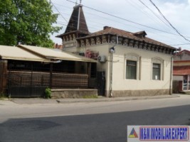 cu-probleme-casa-stil-5-camere-teren-393-mp-campulung-1