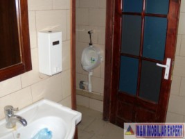 cu-probleme-casa-stil-5-camere-teren-393-mp-campulung-10