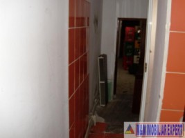 cu-probleme-casa-stil-5-camere-teren-393-mp-campulung-12