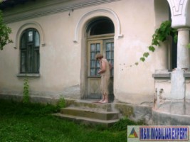 vila-stil-4-camere-cu-teren-de-3500-mp-de-vanzare-in-pietrosani-domnesti-arges-resedinta-unica-intr-o-zona-pitoreasca-18