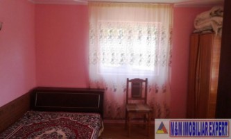 vila-6-camere-cu-teren-1000-mp-de-vanzare-in-podu-dambovitei-dambovicioara-arges-ideala-pentru-locuinta-de-vacanta-sau-pensiune-4