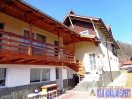 vila-8-camere-teren-700-mp-rucar