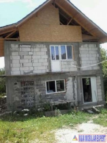 casa-3-camere-teren-600-mp-berevoiesti