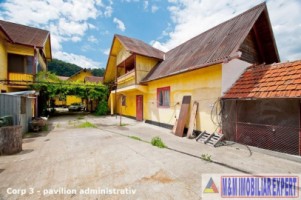 vila-tip-pensiune-cu-28-camere-si-teren-de-1500-mp-de-vanzare-in-cetateni-arges-oportunitate-excelenta-de-investitie-turistica-3