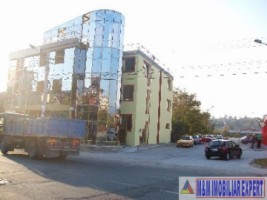 spatiu-comercial-de-vanzare-in-campulung-muscel-arges-2