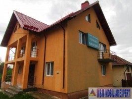 pensiune-11-camere-teren-3000-mp-de-vanzare-in-suslanesti-matau-mioarele-arges-1