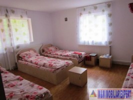 pensiune-11-camere-teren-3000-mp-de-vanzare-in-suslanesti-matau-mioarele-arges-7