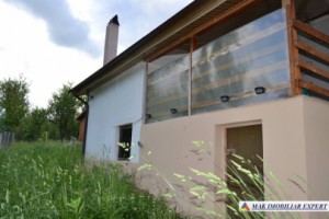 vila-casa-de-vacanta-3-camere-teren-1400-mp-valea-mare-pravat-2