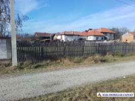 teren-882-mp-intravilan-campulung-3