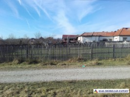 teren-882-mp-intravilan-campulung-5