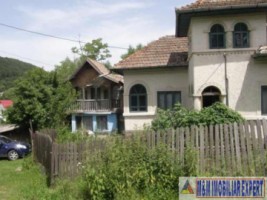 casa-7-camere-teren-1400-mp-valea-mare-pravat-1