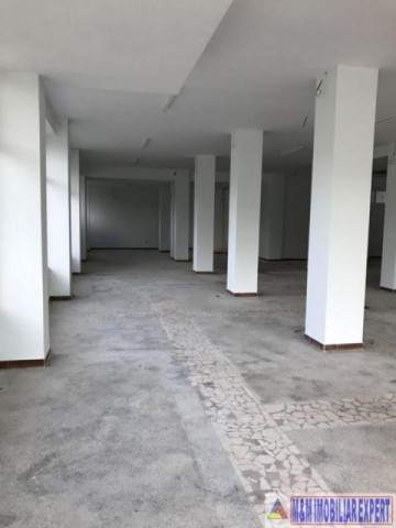 spatiu-comercial-323-mp-campulung-3