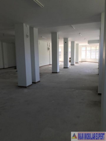 spatiu-comercial-323-mp-campulung-4