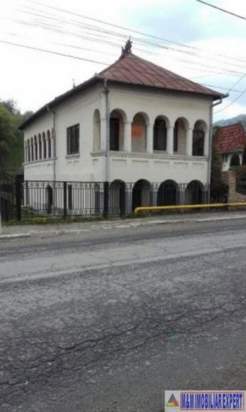 casa-stil-cu-8-camere-si-teren-de-1100-mp-de-vanzare-rucar-arges-4