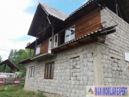 vila-5-camere-cu-teren-de-1200-mp-de-vanzare-in-pietrosani-domnesti-arges-resedinta-ideala-pentru-familie-2