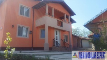 vila-cu-6-camere-si-teren-de-3000-mp-de-vanzare-draghici-mihaesti-arges-2