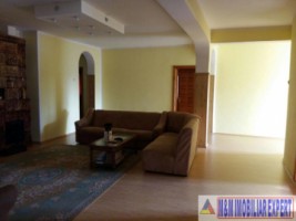 laborator-produse-de-patiserie-vila-15-camere-campulung-3