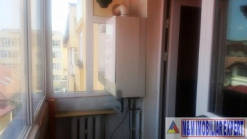 vand-apartament-3-camere-campulung-muscel-centru-arges-14