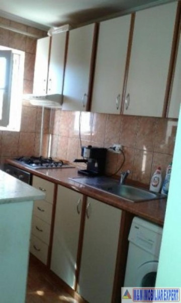 vand-apartament-2-camere-campulung-muscel-visoi-arges-6