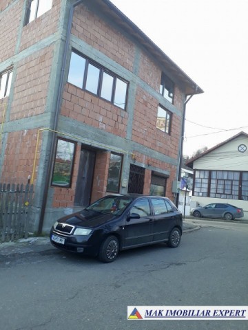 vand-vila-spatiu-birou-200-mp-campulung-muscel-centru-arges-5