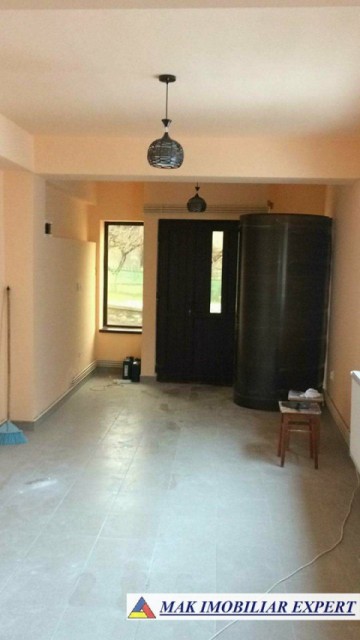 vand-vila-spatiu-birou-200-mp-campulung-muscel-centru-arges-22