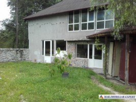 spaltoie-auto-autocamioane-parking-teren-2500-mp-campulung-2