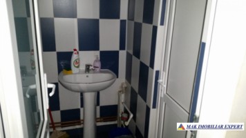 spatiu-comercial-de-180-mp-de-vanzare-in-campulung-muscel-oportunitate-de-afaceri-6