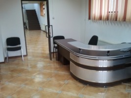 imobil-zona-9-mai-destinatie-spatiu-comercial-400000-euro