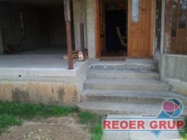 baicoi-zona-spital-casa-3-camere-teren-560-mp-55000-euro-1