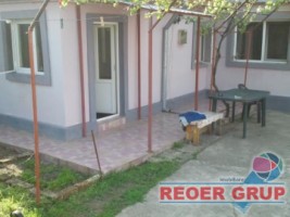 ploiesti-casa-zona-sud-pretab-locuit-sau-firma-spalatorie-etc