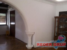 6-camere-la-casa-ultracentral-garaj-curte-8