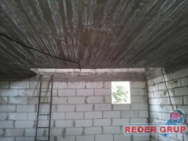 ploiesti-zona-bereasca-casa-2-camere-plus-casa-2014-la-rosu-8