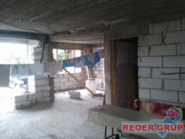 ploiesti-zona-bereasca-casa-2-camere-plus-casa-2014-la-rosu-9