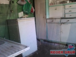 malu-rosu-casa-3-camere-la-35000-euro-4