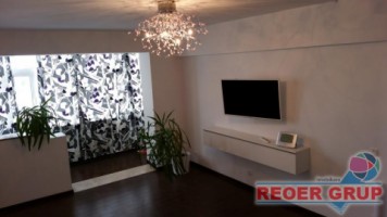 republicii-3-camere-1a-de-lux-et710-la-73000-euro