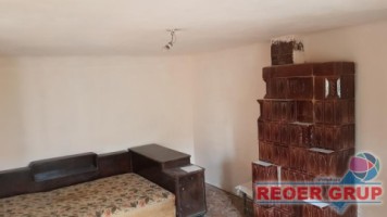 lipanesti-imobil-casa-si-560-mp-teren-65000-euro-5