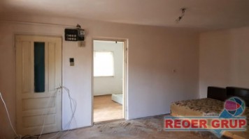 lipanesti-imobil-casa-si-560-mp-teren-65000-euro-10