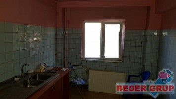 nu-il-mai-vinde-se-renoveaza-cantacuzino-stradal-4cam-1a-dec-parter-2-vederi-intab-73900-euro-10