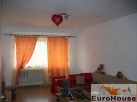 apartament-de-vanzare-3-camere-decomandat-centru-7