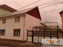 casa-in-centru-alba-iulia-8-camere-1