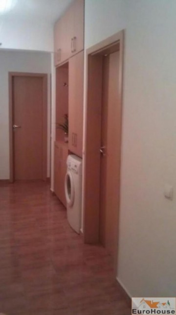 apartament-de-vanzare-3-camere-decomandat-centru-2