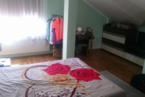 apartament-4-camere-bloc-nou-piata-4