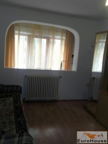 apartament-2-camere-de-vanzare-zona-cetate-1