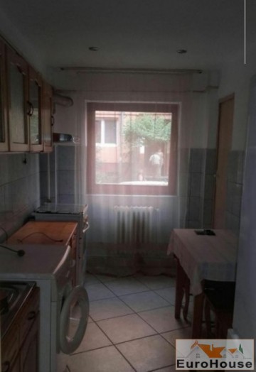 apartament-2-camere-de-vanzare-zona-cetate-3