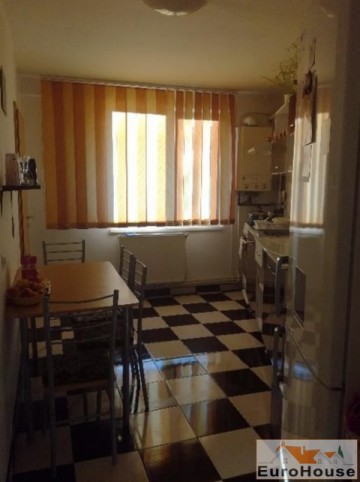 apartament-2-camere-de-vanzare-decomandat-1